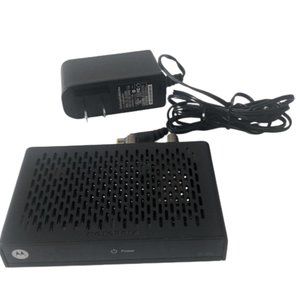 Motorola Digital Converter Box for TV & HDMI Cable